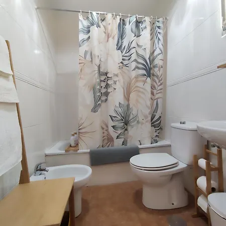 Bonito Y Acogedor Estudio - And Cozy Malaga